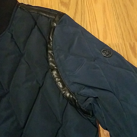 Michael Kors Down Coat Women's - Picture 3 of 8